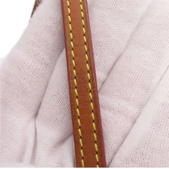 Louis Vuitton x Grace Coddington Catogram Petite Boite Chapeau Limited Edition - Picture 11 of 16